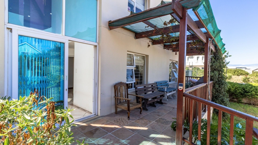 5 Bedroom Property for Sale in Bettys Bay Western Cape